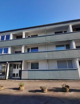 2 Raum Wohnung mit Balkon in ruhiger Lage, vollständig renoviert - Aachen