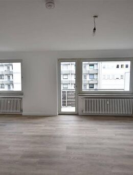 Zentrale Lage! Saniertes Apartment mit Balkon in OB-City - Oberhausen