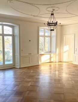 Wahres Juwel für Liebhaber klassischer Architektur - Denkmalschutz und Erbbaupacht - Schopfheim