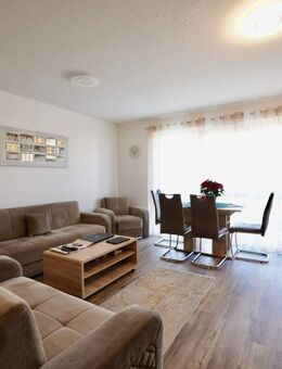 Traumhafte 2-Zi Wohnung im Sauerbrunnen, Terrasse + Garten, Einbauküche, TG-Stellplatz - Crailsheim