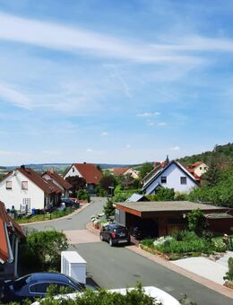15 Min.v.Bad Windsheim zum Top-Kaufpreis:Exkl.Wohnen m.viel Platz, Fernblick u.ohne nötige Renovierung,Supermarkt 1 Minuten in Trautskirchen - Bad Windsheim