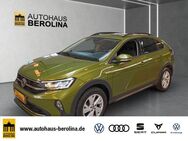 VW Taigo, 1.0 TSI Life IQ DRIVE, Jahr 2023 - Berlin