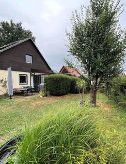 Freistehendes Einfamilienhaus mit Garten in ruhiger Lage - Schorndorf (Baden-Württemberg)