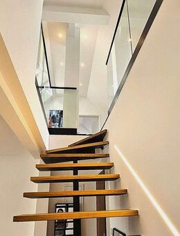 2,5 Zimmer Dachgeschoss Wohnung - Essen - Haarzopf - Essen