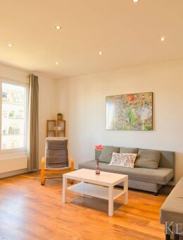 Toplage in Moabit: Renovierte 1-Zimmer-Wohnung - einziehen oder investieren! - Berlin