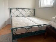 Bett aus Metall in Grün 180x 200 cm inkl. - Pforzheim