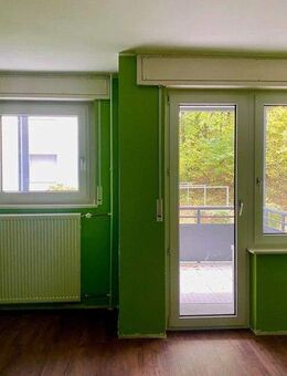 Wir renovieren für Sie - 3-Zimmer-Wohnung mit Tageslichtbad und Balkon - Kronberg (Taunus)