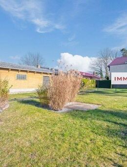 IMMOBERLIN.DE - Gepflegtes Ein-/Zweifamilienhaus in naturverbundener Lage - Schulzendorf