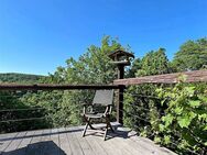 Traum für Naturliebhaber! Stadtnahes Einfamilienhaus in idyllischer Lage mit Wald- und Grundbesitz - Sinzing