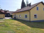 Großzügige, neu sanierte 150 m² Wohnung im ersten Obergeschoß Dreifamilienhauses - Neureichenau