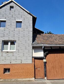 ***Hanglage-Grundstück 960 m² in Wachtberg-Pech***Vielseitig bebauberes großes Grundstück mit alten Haus*** - Wachtberg