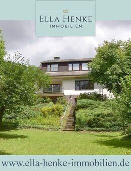 Traumhaftes Grundstück: Großes Einfamilienhaus mit Einliegerwohnung, Keller + Garage. - Salzgitter