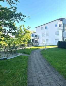 Helle 4,5-Zimmer-Wohnung am ruhigen Ortsrand - Perfekt für Familien! - Göppingen
