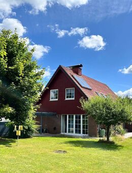 geräumiges Einfamilienhaus in Felde mit Blick ins Grüne! - Felde