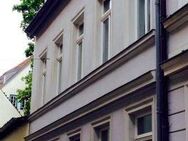 EF - Altstadt - leerstehende Dachgeschoß-Maisonette mit EBK zu verkaufen - Erfurt