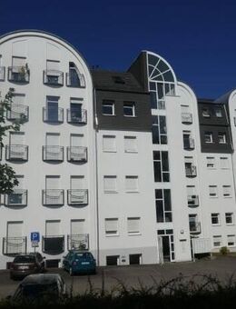 Schöne 2-Raum Wohnung in gepflegtem Wohnhaus in Limbach Oberfrohna - Limbach-Oberfrohna