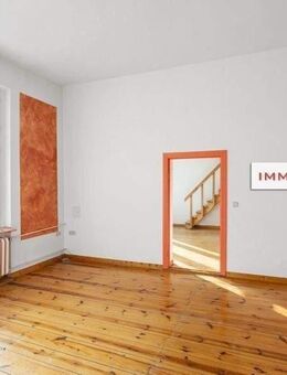 IMMOBERLIN.DE - Überschaubare Großzügigkeit! Altbauwohnung mit Balkon & Lift beim Kurfürstendamm - Berlin