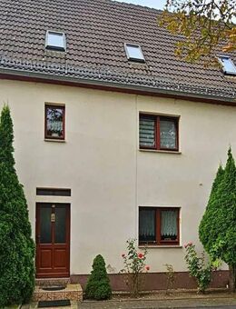 Saalekreis: Idyllisches Wohnen im Saaletal, für Großfamilie oder 2 Familien, mit Swimmingpool - Wettin-Löbejün