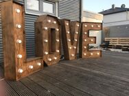 Hochzeit Lichter Buchstaben XXL SET " LOVE " Braun Lackiert Verleihen Sie Ihren besonderen Momenten eine einzigartige Atmosphäre - Jagstzell