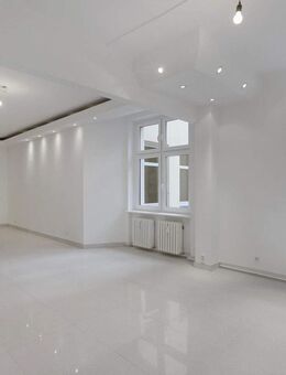 Lichtdurchflutete modernisierte Altbauwohnung mit flexiblem Grundriss - 100?m² im Gartenhaus - Berlin
