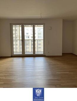 Großzügiges Wohnen! Bad mit Wanne und Dusche, Ankleide, Loggia! - Dresden