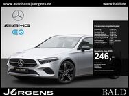 Mercedes A 200, Progressive Wide Night 18, Jahr 2023 - Altenkirchen (Westerwald)