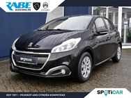 Peugeot 208, Flatrate 82 PT, Jahr 2019 - Eschwege