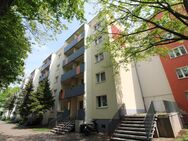 * kleine Familienwohnung * nahe Peißnitz * 01.05.25 * - Halle (Saale)