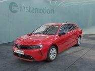 Opel Astra, 1.2 L Sports Tourer Elegance T abnehmbar, Jahr 2023 - München