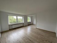 200EUR Gutschein für Sie! Frisch vollsanierte 3-Zimmer-Wohnung mit Balkon und Wanne in WHV Wiesenhof - Wilhelmshaven