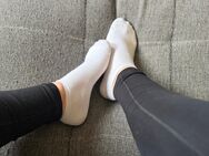 Getragene weiße Sneaker Socken Größe 42 - Lüneburg