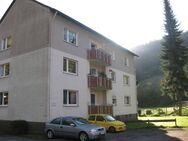 SOFORT FREI!!! KLEINE DREI-ZIMMER-WOHNUNG MIT BALKON - 59 QM WOHNFLÄCHE - Lüdenscheid