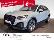 Audi Q2, 30 TDI S-line, Jahr 2023 - Kiel