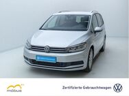 VW Touran, 1.5 TSI COMFORTL GANJZ, Jahr 2023 - Berlin