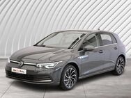 VW Golf, 1.5 VIII eTSI STYLE PAN, Jahr 2023 - Unterschleißheim