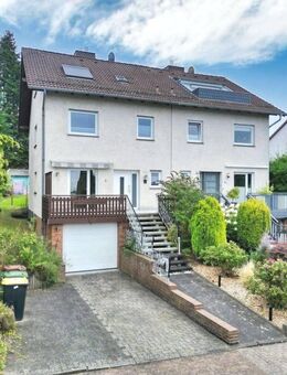Modernisierte Doppelhaushälfte in Feldrandlage in Niestetal-Heiligenrode - Niestetal