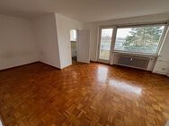 Großzügige und günstige 1 Zimmer Wohnung mit Weitblick - sofort frei! - Eschborn