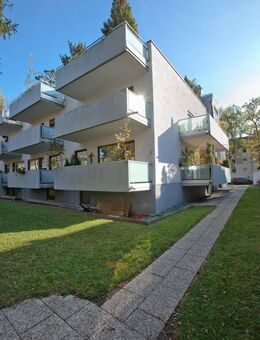 FBC - Komfortable 2-Zimmer-Wohnung (1. OG) mit Balkon + TG (vermietet) - München