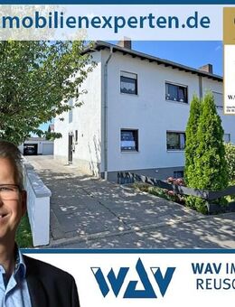 Ansprechende Doppelhaushälfte mit 2 Garagen - Swisttal