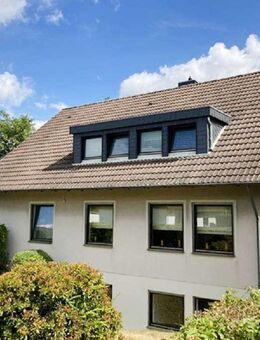 Goslar: Zweifamilienhaus mit Einliegerwohnung oder Büro im Souterrain in gefragter Lage! - Goslar
