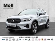 Volvo XC40 Plus Dark Recharge Plug-In Hybrid 2WD T5 Twin Engine EU6d StandHZG Navi digitales Cockpit - Aachen