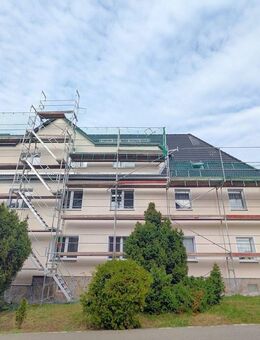 ++ frisch renovierte 2-Raum-Wohnung - mit Tageslichtbad & Gartenoption in Reinsdorf ++ - Reinsdorf (Sachsen)