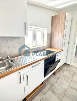 Moderne 3-Zimmer-Wohnung mit Einbauküche und Tageslichtbad mit Wanne in zentraler Innenstadtlage - Schwerin