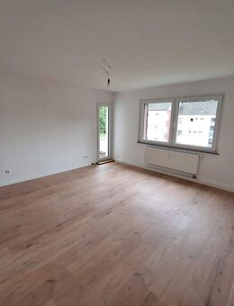 3 Raum Wohnung mit Balkon, hell und freundlich - Dortmund