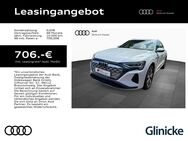Audi Q8, SB 55 quattro S line, Jahr 2023 - Kassel