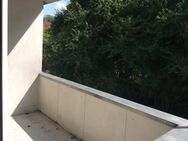Klasse 3-Zimmer-Wohnung mit Balkon! - Essen