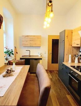 Charmante 2,5-Zimmer-Wohnung mit Einbauküche und gemütlichem Innenhof - Ballenstedt