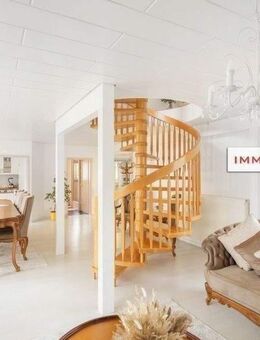 IMMOBERLIN.DE - Hochwertiges Einfamilienhaus mit 2 Einliegerwohnungen & Indoorpool in Topzustand & beschaulicher Lage - Blankenfelde-Mahlow