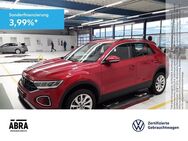 VW T-Roc, 1.0 TSI Life PHONE, Jahr 2023 - Braunschweig