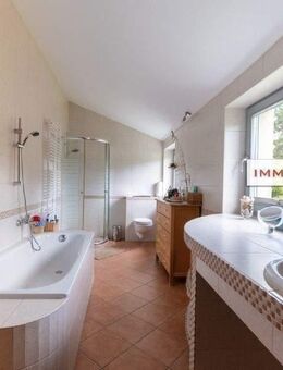 IMMOBERLIN.DE – Toplage! Mediterranes Einfamilienhaus & Bungalow für Gewerbe auf parkähnlichem Grundstück beim Schloss Sanssouci - Potsdam